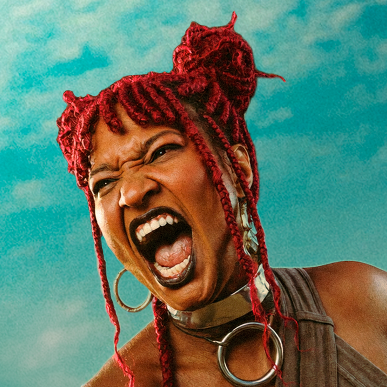 Larissa Luz na capa do álbum Desmonte